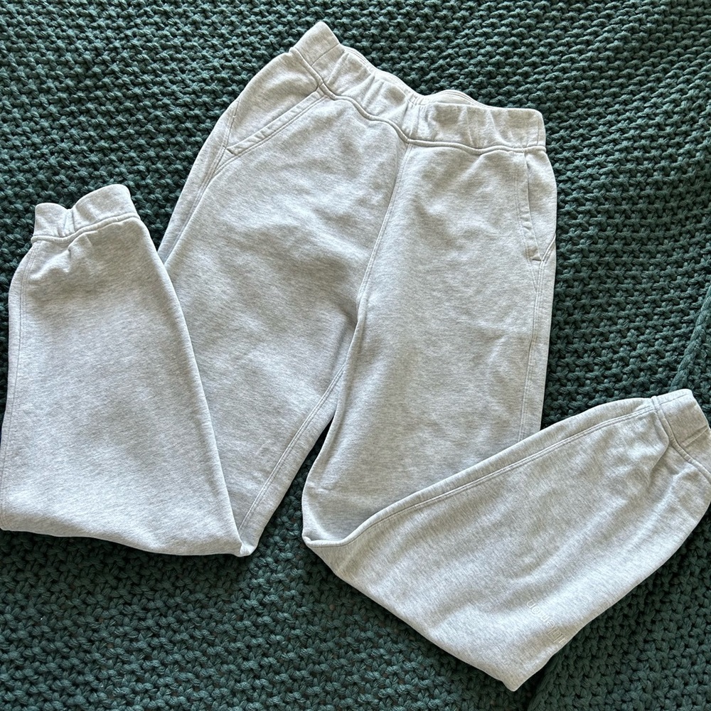 Lululemon Relaxed High-Rise Jogger